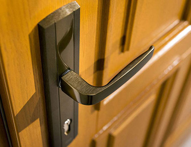 双湖24小时上门开锁公司